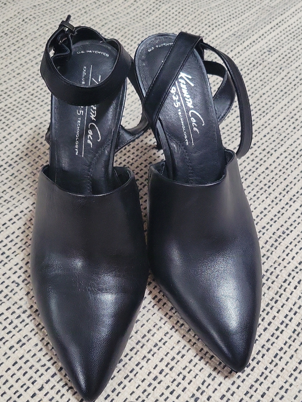 Kenneth Cole Black Pointed Leather Ankle-Strap Heels 6